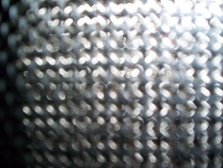 460>_647103
